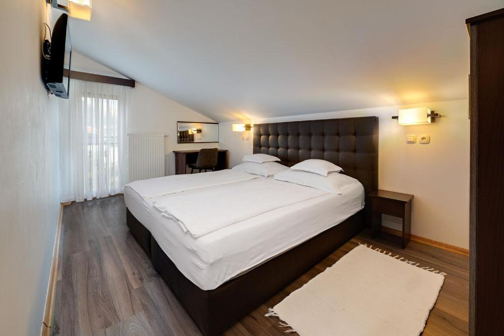Bed & Breakfast Dosen II Baška Zewnętrze zdjęcie
