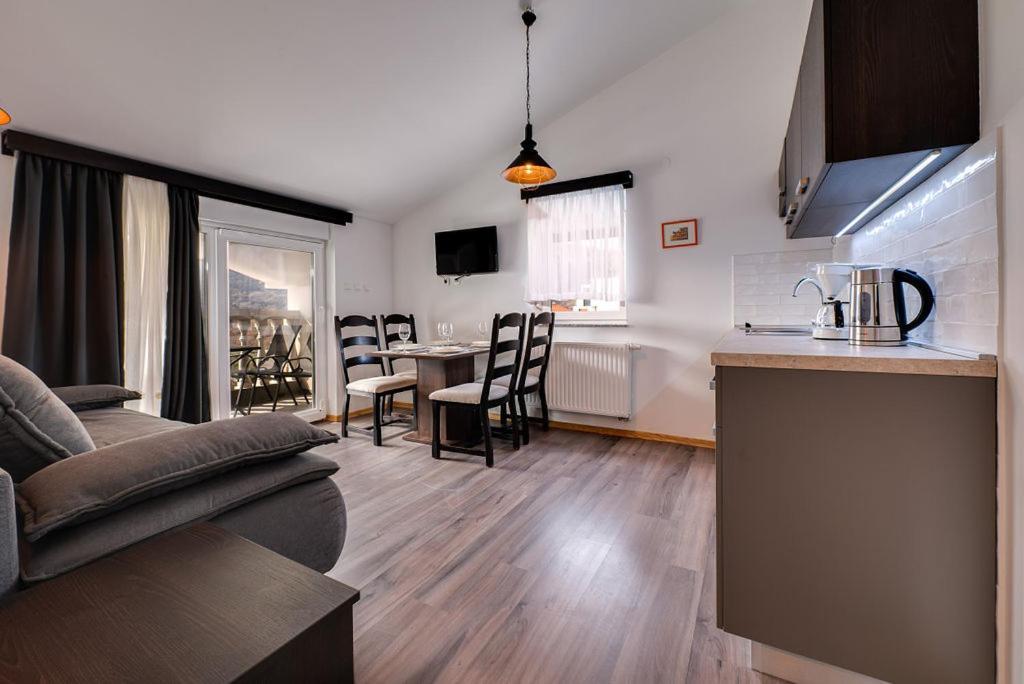 Bed & Breakfast Dosen II Baška Zewnętrze zdjęcie